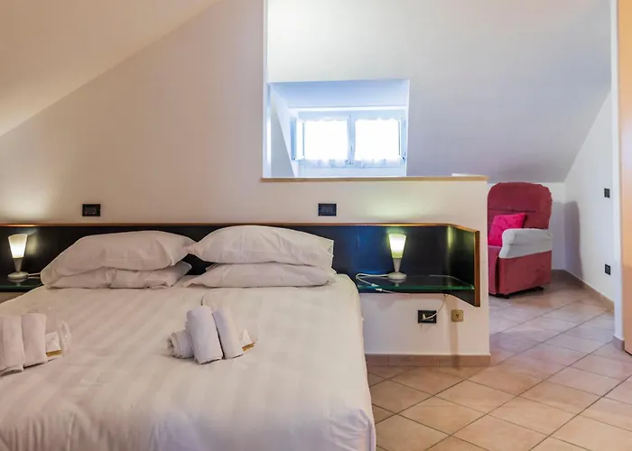 FCR Rome Apartments Ponte Milvio - Fleming